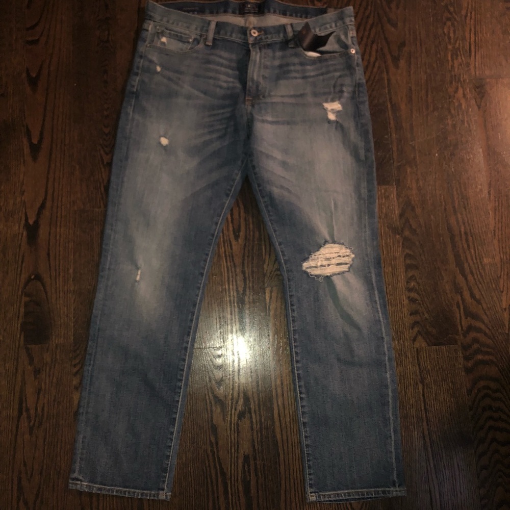 NWT Men’s 410 Athletic Fit Lucky Brand Jeans